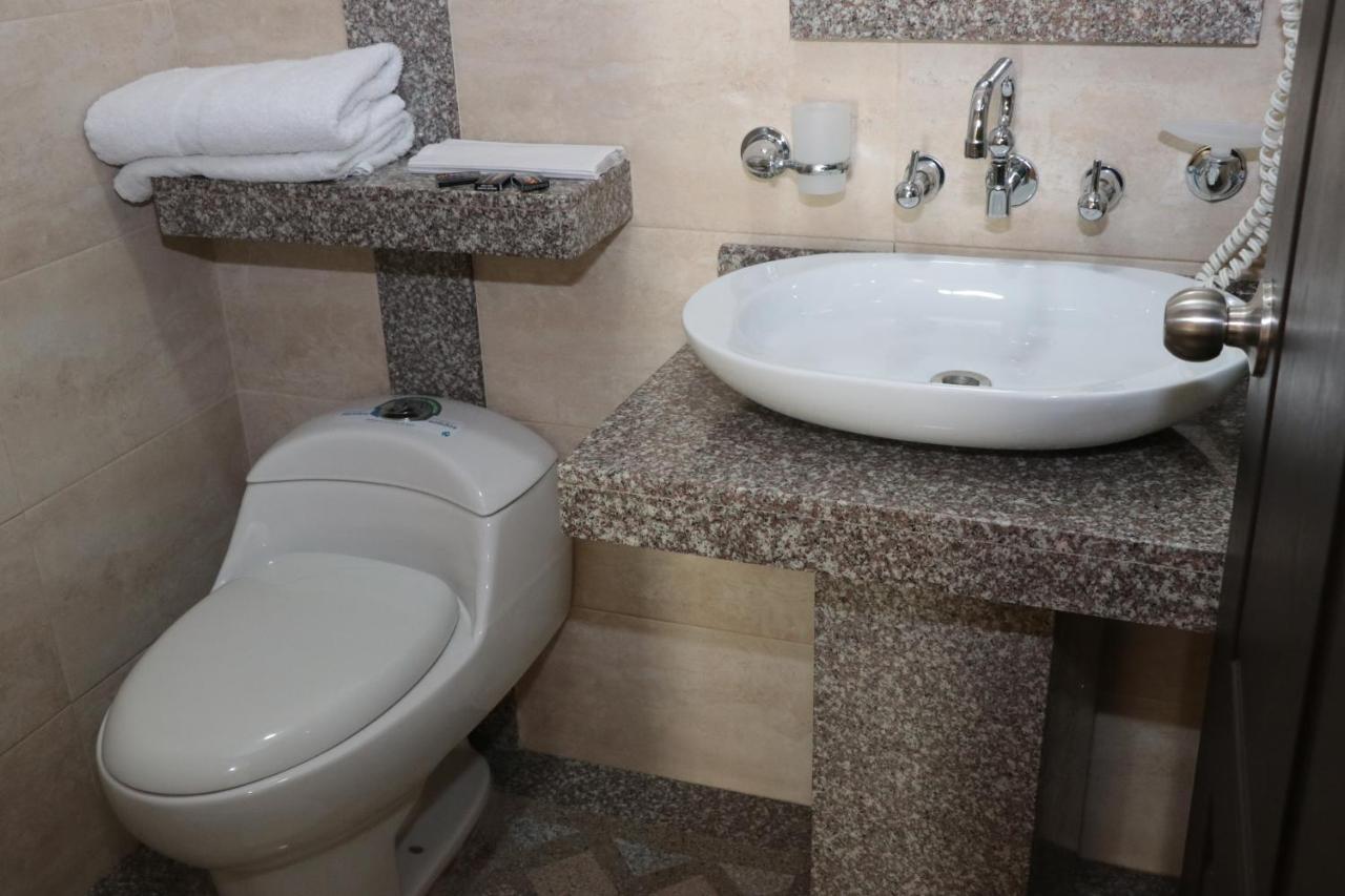 Hoteles Bogota Inn Santa Barbara Usaquen Εξωτερικό φωτογραφία